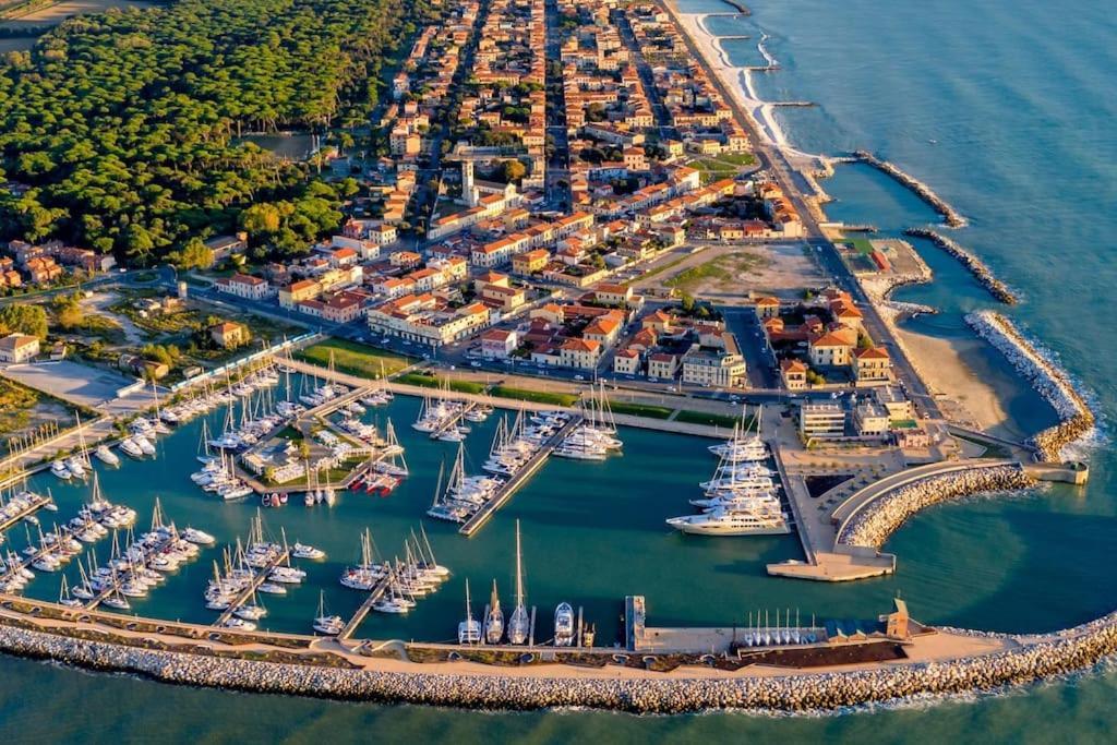 Villino La Perla Azzurra- Marina Di Pisa Villa Exterior photo